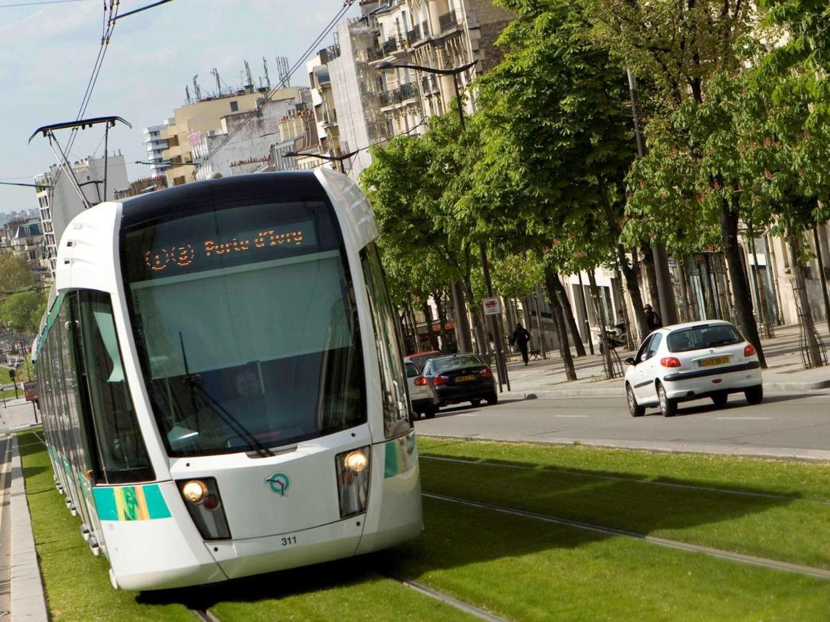 Hotelf1 Paris Saint Denis Universite Екстер'єр фото
